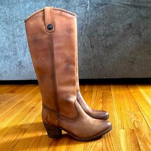 Frye Jackie Boot in Cognac Size 6.5